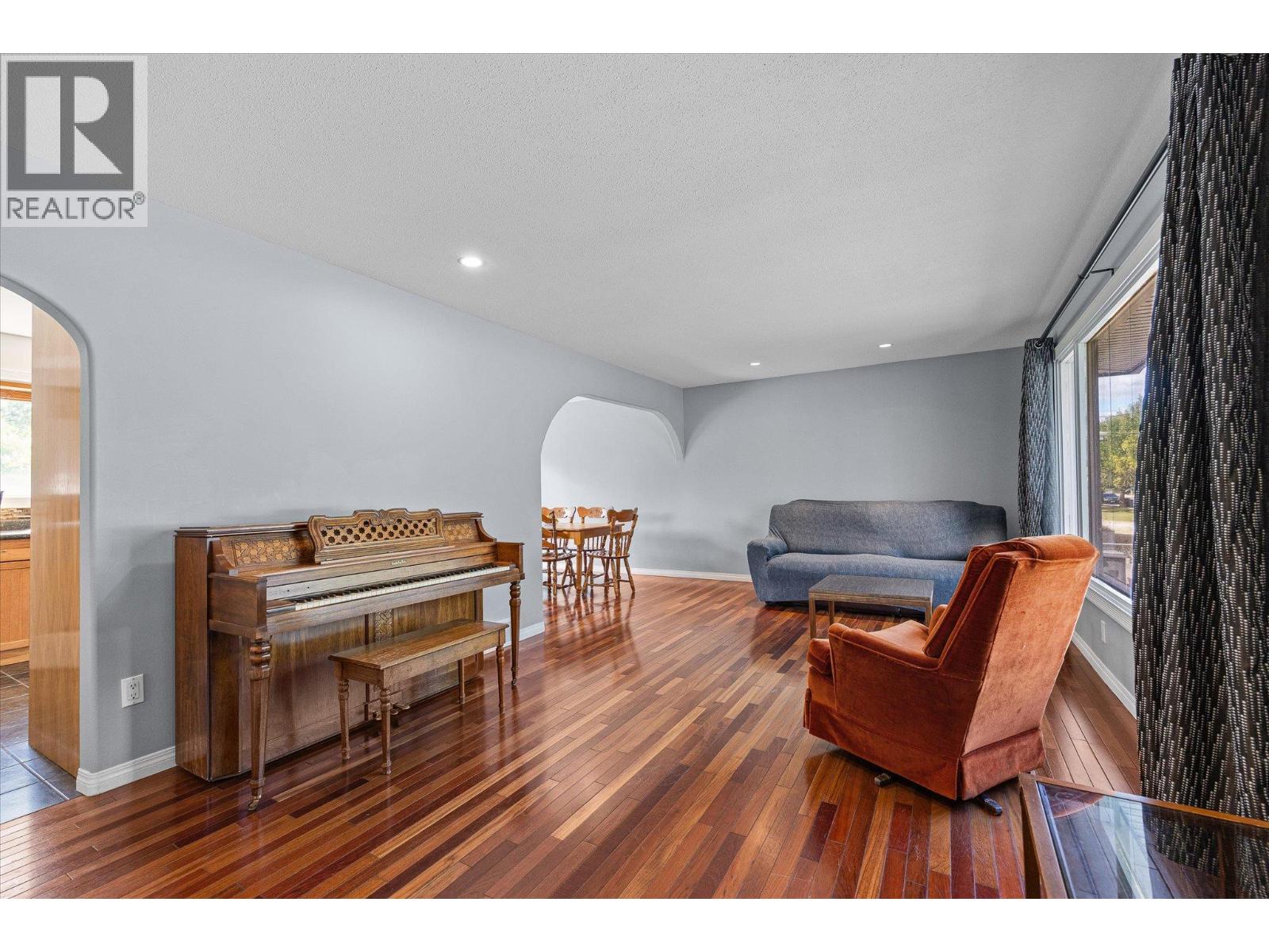245 Holbrook Road W, Kelowna, British Columbia  V1X 1S1 - Photo 6 - 10398787