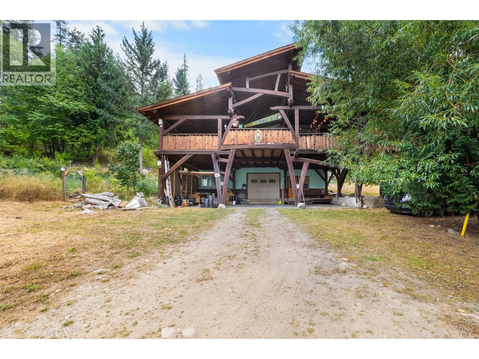 14356 3a Highway, Gray Creek, British Columbia  V0B 1S0 - Photo 1 - 10399285