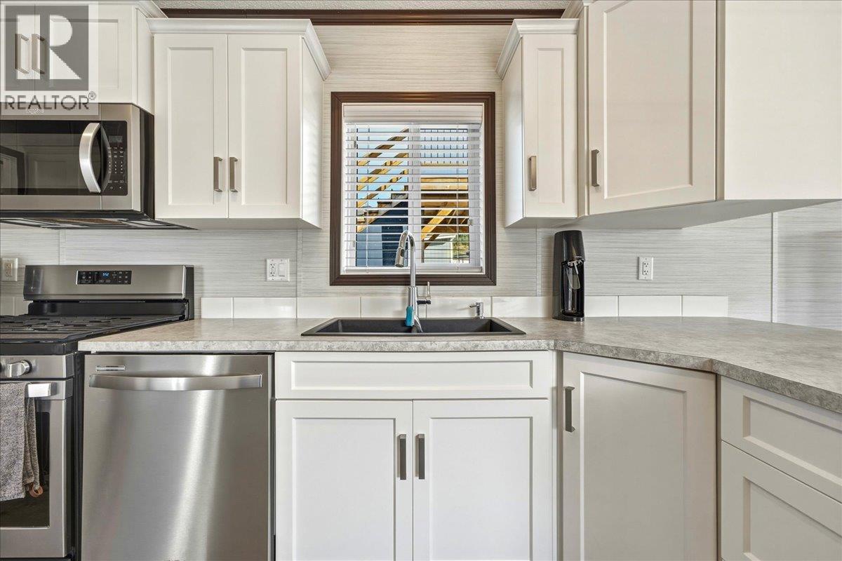 65 Antoine Road Unit# 9, Vernon, British Columbia  V1H 2A3 - Photo 8 - 10398888