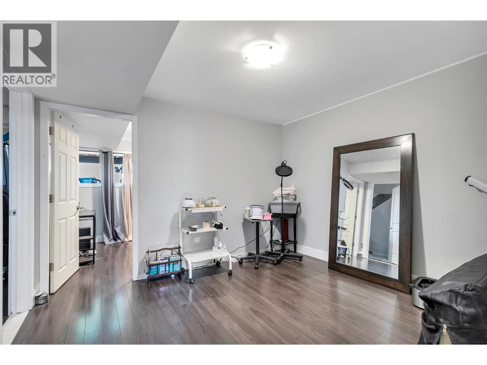 2080 Mckenzie Road, Kelowna, British Columbia  V1P 1A6 - Photo 16 - 10399416