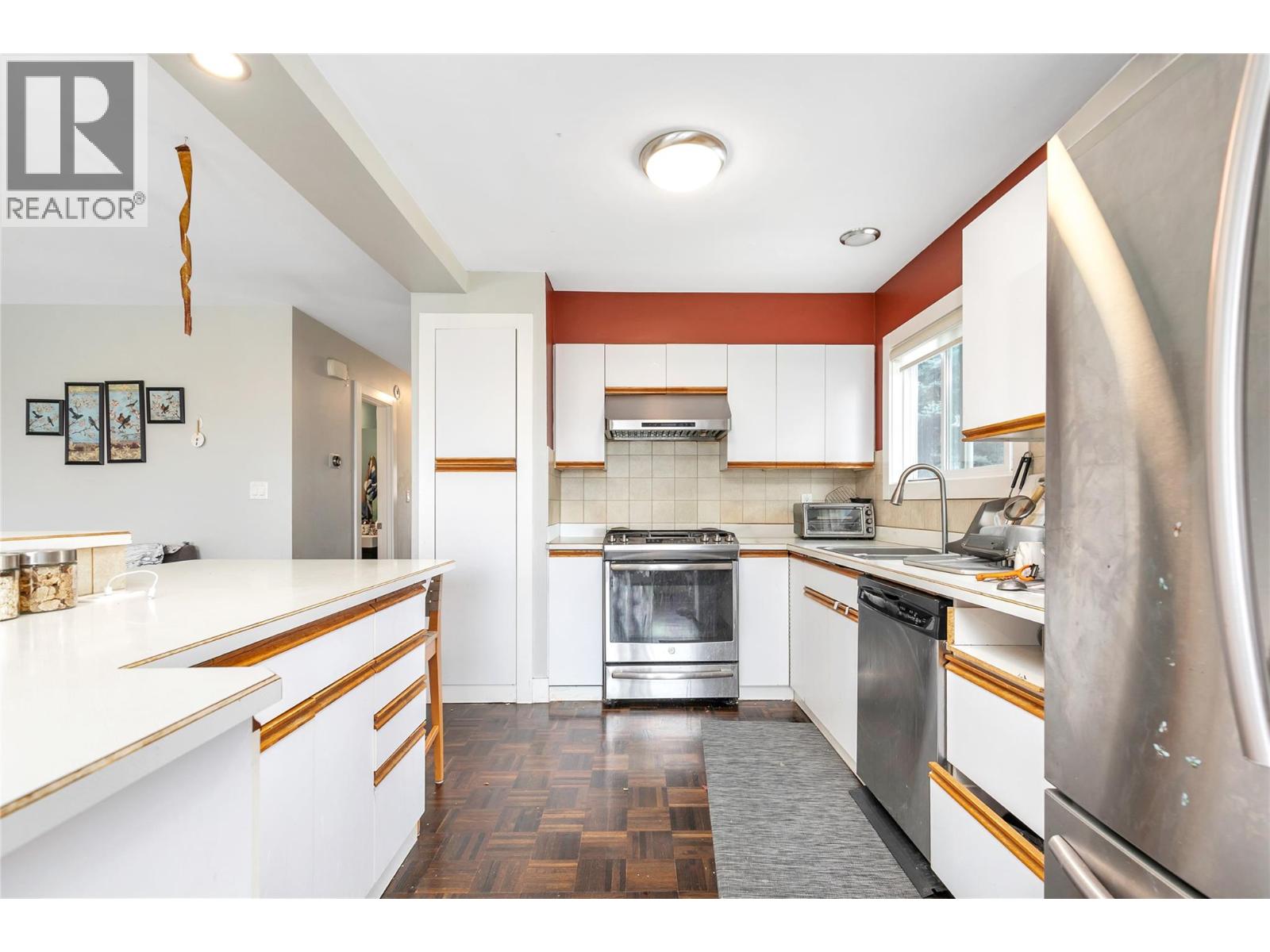 2080 Mckenzie Road, Kelowna, British Columbia  V1P 1A6 - Photo 5 - 10399416