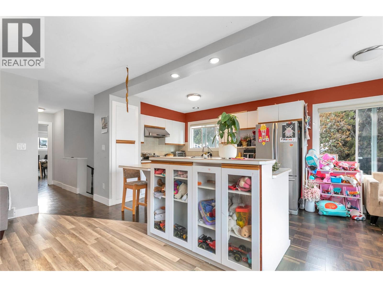 2080 Mckenzie Road, Kelowna, British Columbia  V1P 1A6 - Photo 7 - 10399416