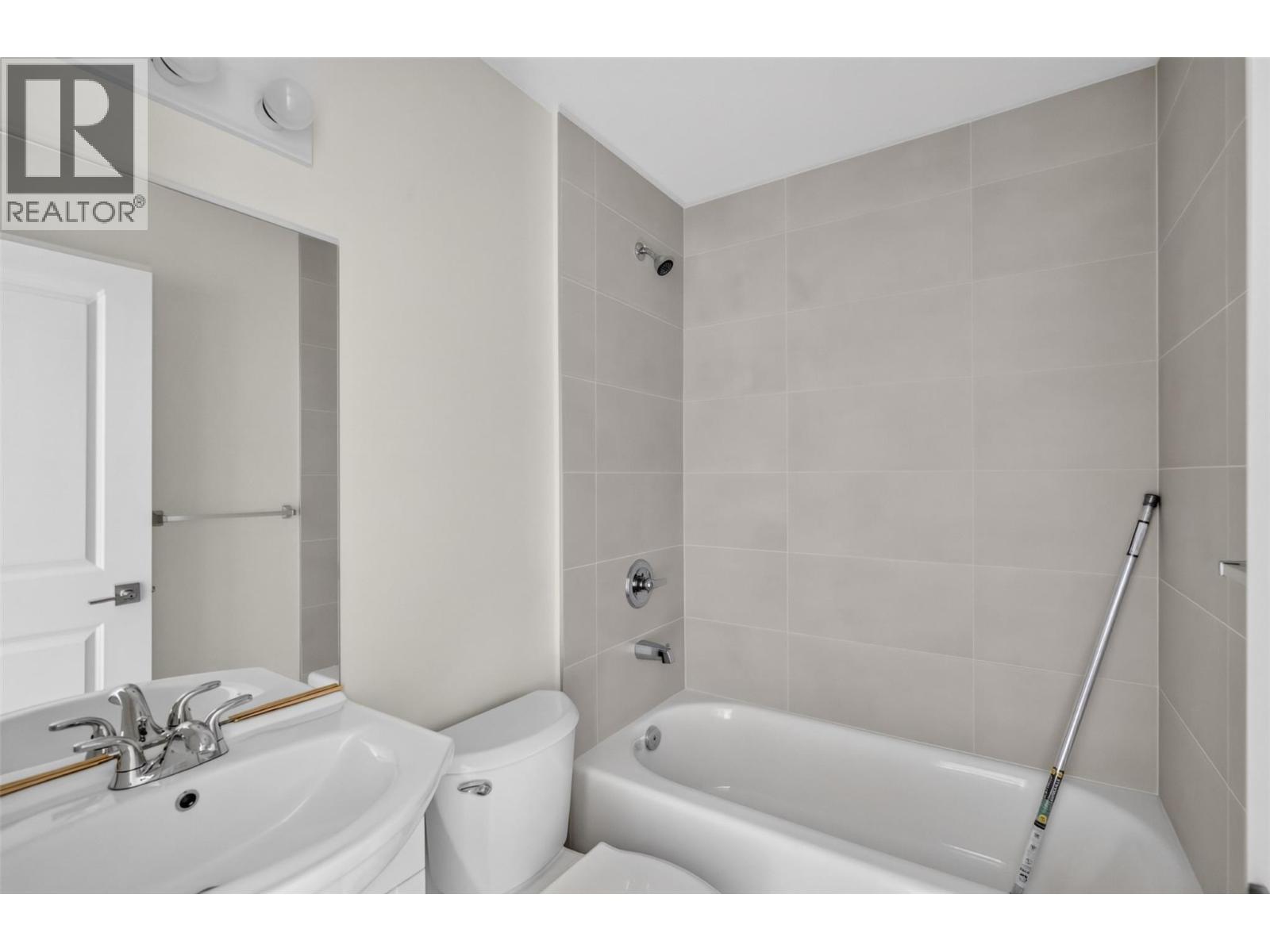 4004 34 Street Unit# 206, Vernon, British Columbia  V1T 5Y2 - Photo 21 - 10399264