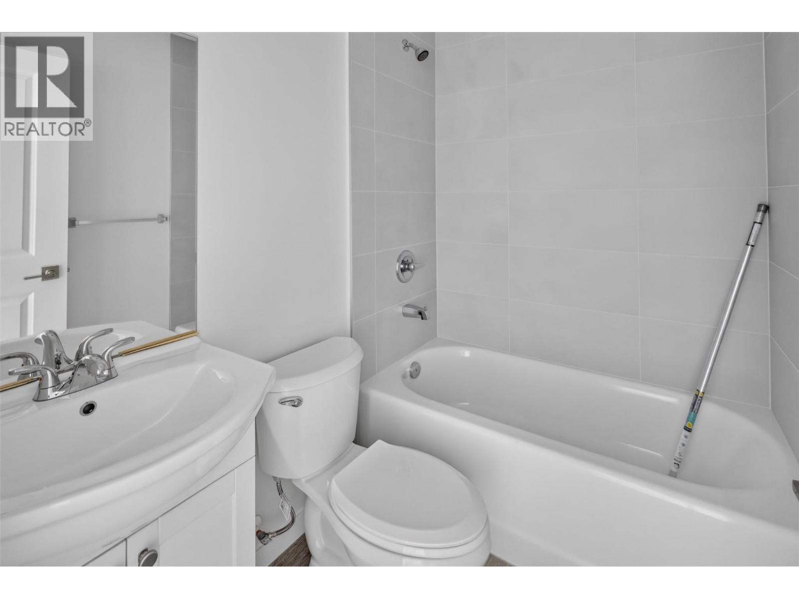 4004 34 Street Unit# 206, Vernon, British Columbia  V1T 5Y2 - Photo 22 - 10399264
