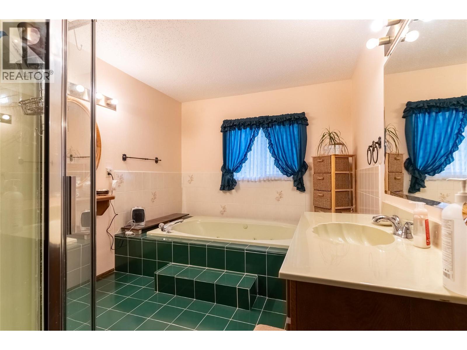 11805 Fountain Valley Road, Lillooet, British Columbia  V0K 1V0 - Photo 18 - 10399240