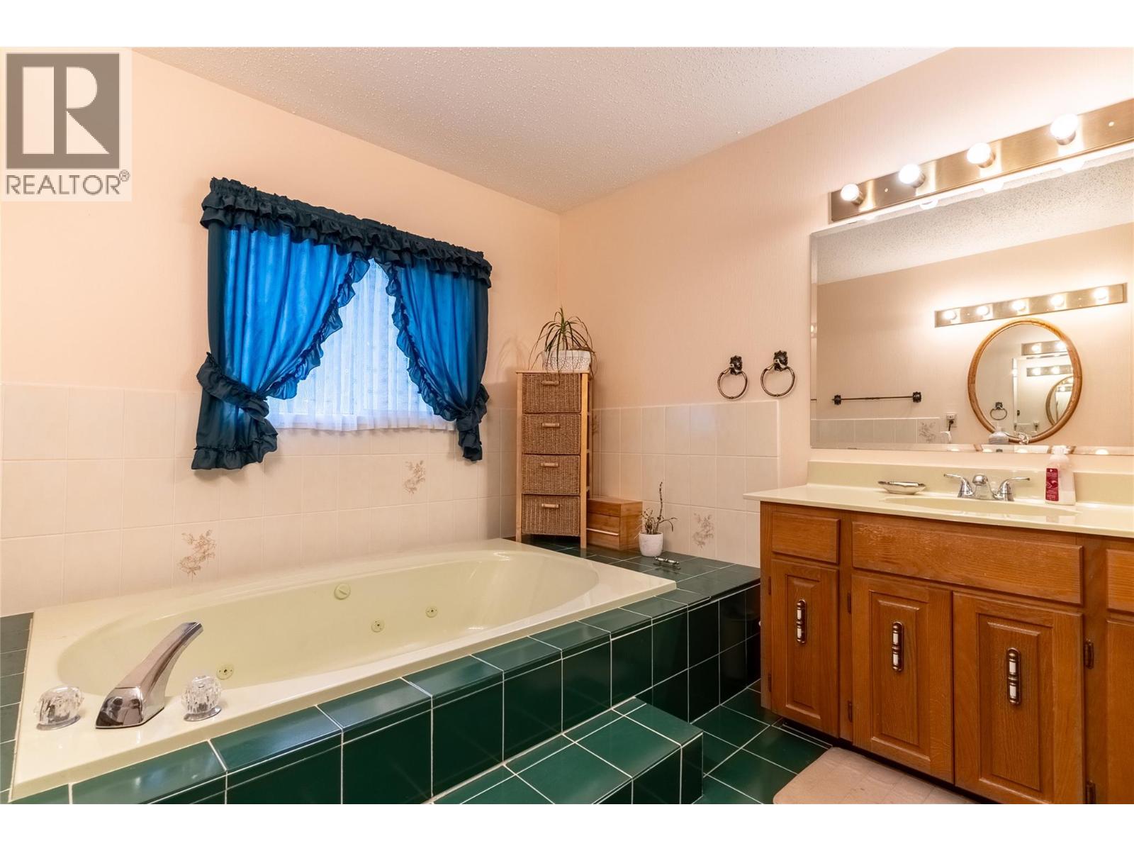 11805 Fountain Valley Road, Lillooet, British Columbia  V0K 1V0 - Photo 19 - 10399240