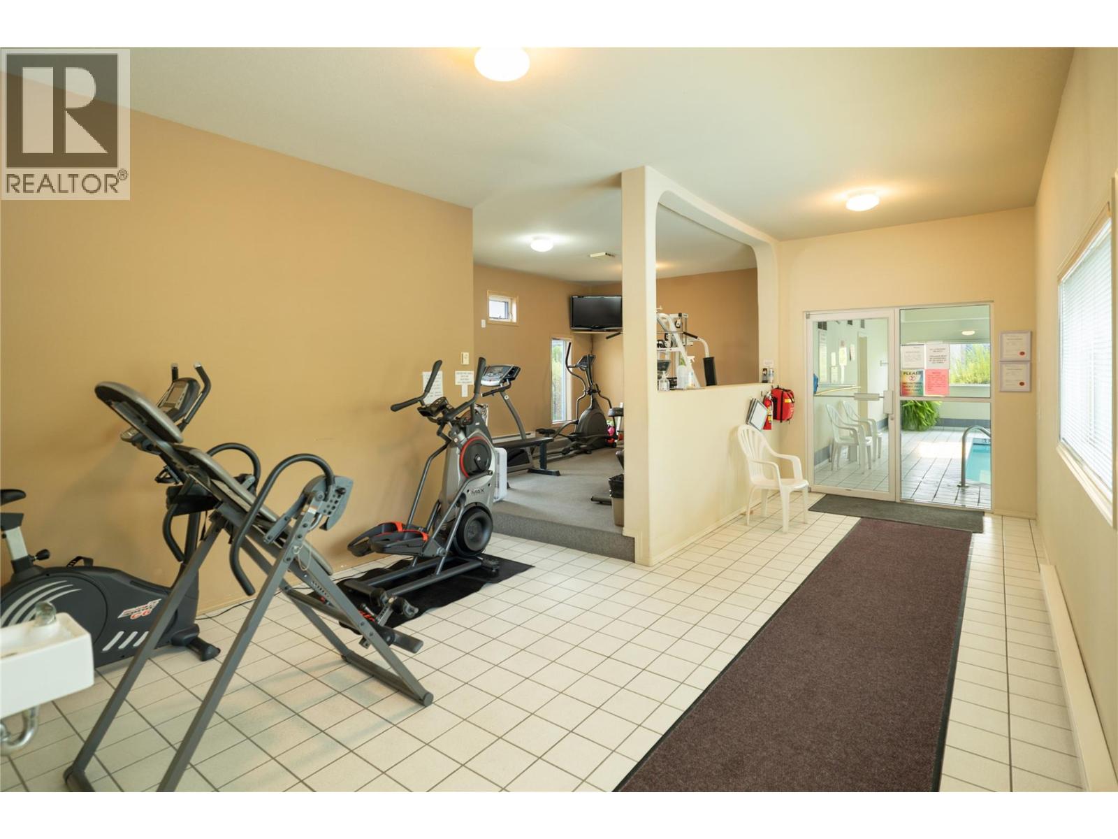 650 Lexington Drive Unit# 305, Kelowna, British Columbia  V1W 3B6 - Photo 47 - 10399034