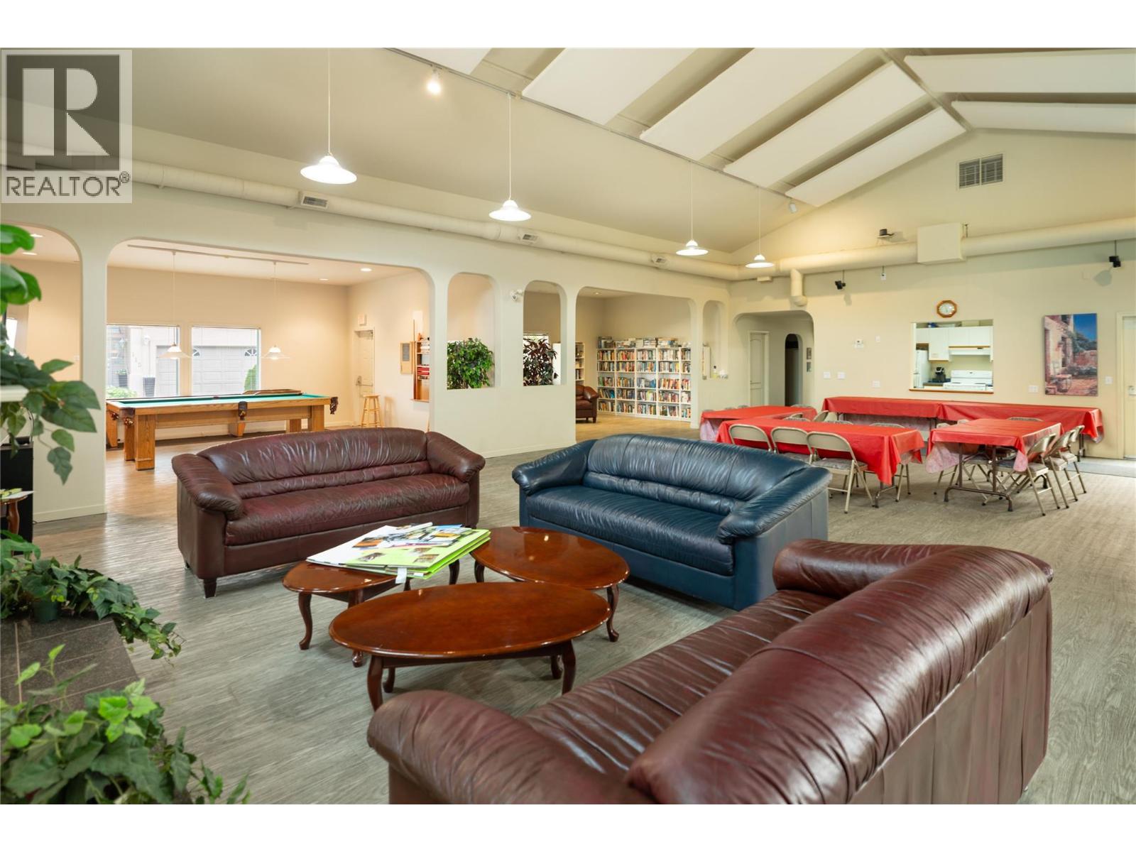 650 Lexington Drive Unit# 305, Kelowna, British Columbia  V1W 3B6 - Photo 61 - 10399034