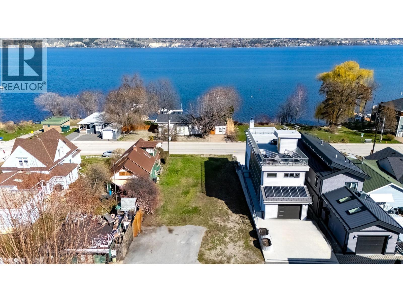 12210 Lakeshore Drive S, Summerland, British Columbia  V0H 1Z1 - Photo 1 - 10399418