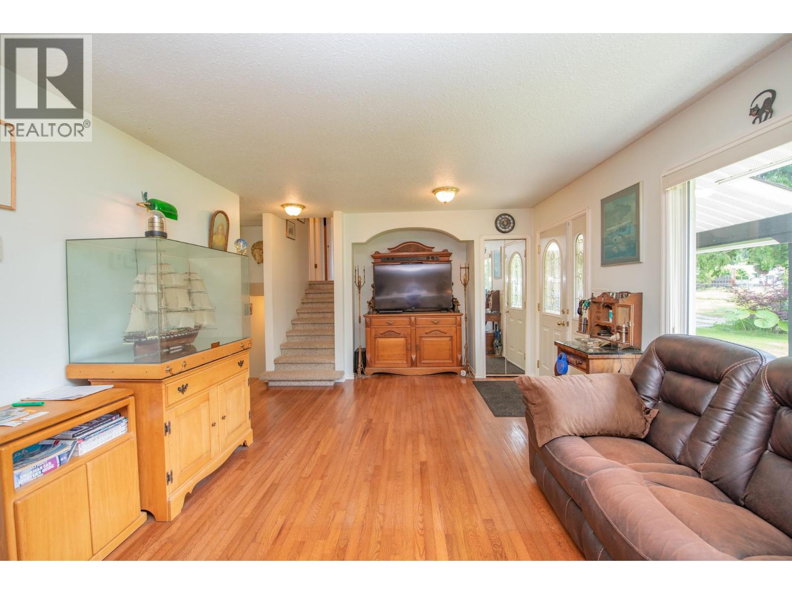 40 Rosoman Road, Enderby, British Columbia  V4Y 4K4 - Photo 23 - 10399439