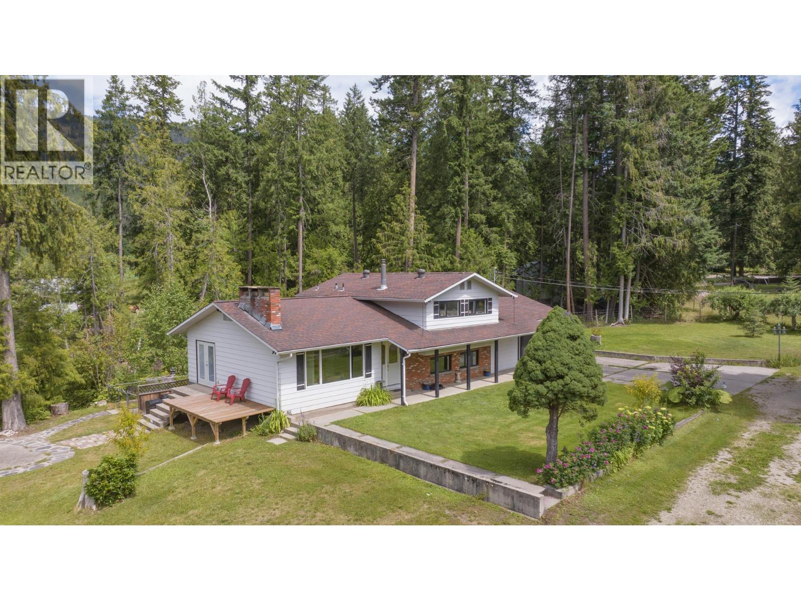 40 Rosoman Road, Enderby, British Columbia  V4Y 4K4 - Photo 5 - 10399439