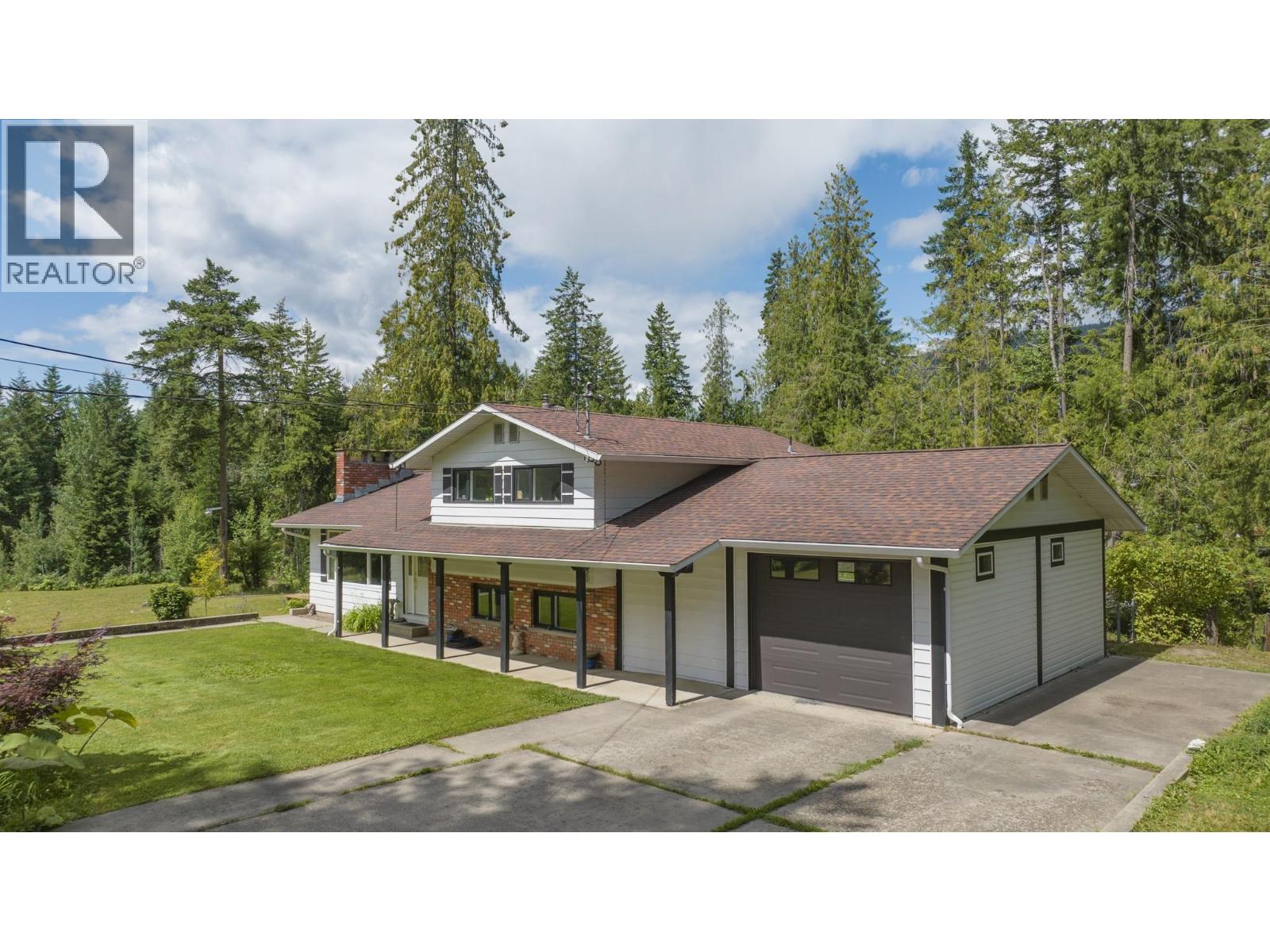 40 Rosoman Road, Enderby, British Columbia  V4Y 4K4 - Photo 9 - 10399439