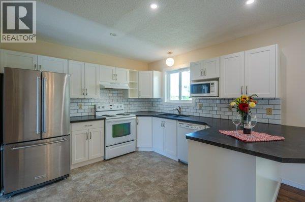144 Mcgraw Court, Penticton, British Columbia  V2A 6Y6 - Photo 12 - 10399430
