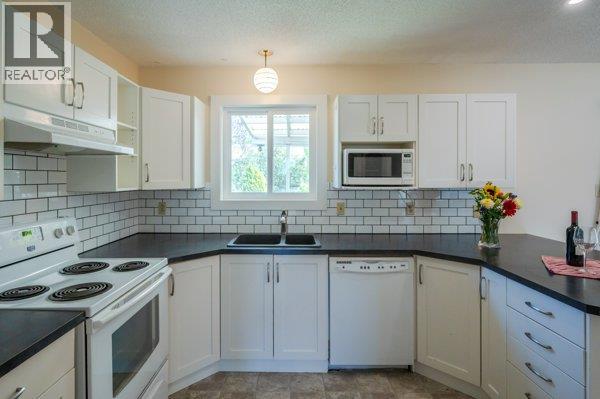 144 Mcgraw Court, Penticton, British Columbia  V2A 6Y6 - Photo 13 - 10399430