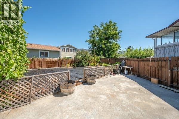 144 Mcgraw Court, Penticton, British Columbia  V2A 6Y6 - Photo 44 - 10399430