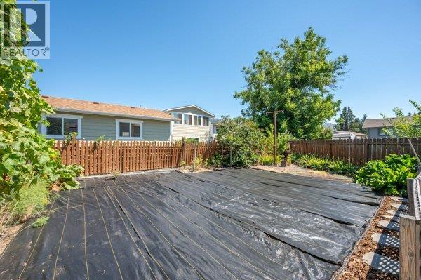 144 Mcgraw Court, Penticton, British Columbia  V2A 6Y6 - Photo 45 - 10399430