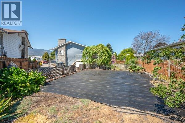 144 Mcgraw Court, Penticton, British Columbia  V2A 6Y6 - Photo 46 - 10399430