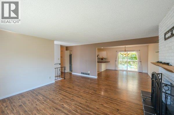 144 Mcgraw Court, Penticton, British Columbia  V2A 6Y6 - Photo 5 - 10399430