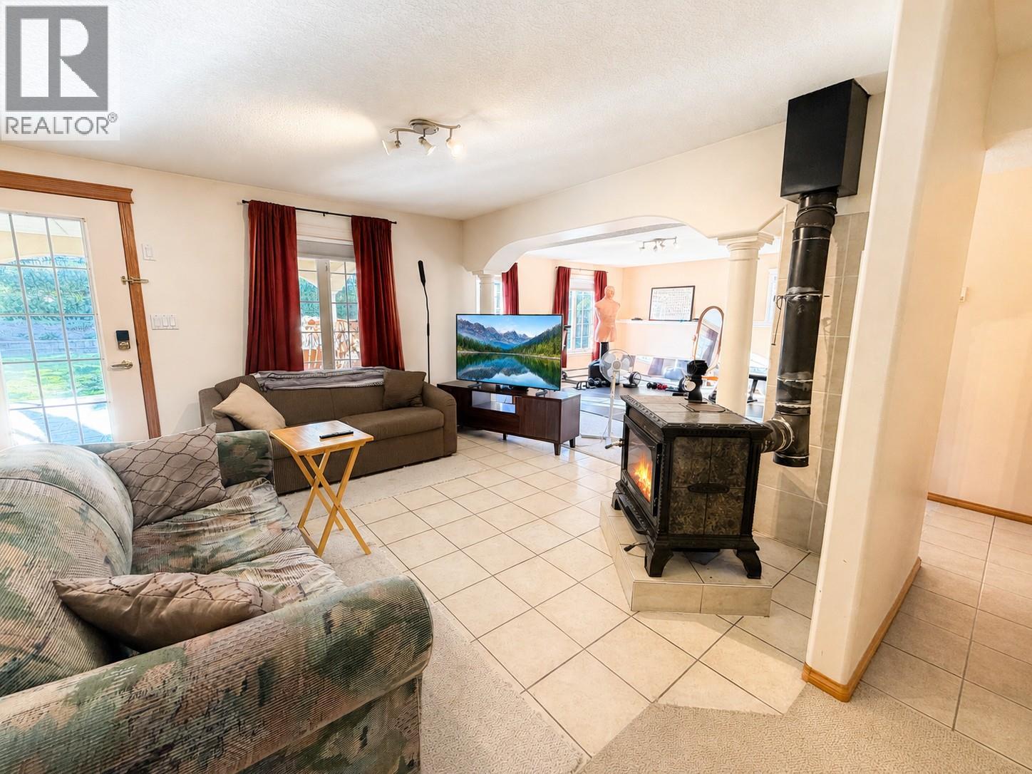 456 Lakeview Road, Invermere, British Columbia  V0A 1K3 - Photo 51 - 10399143