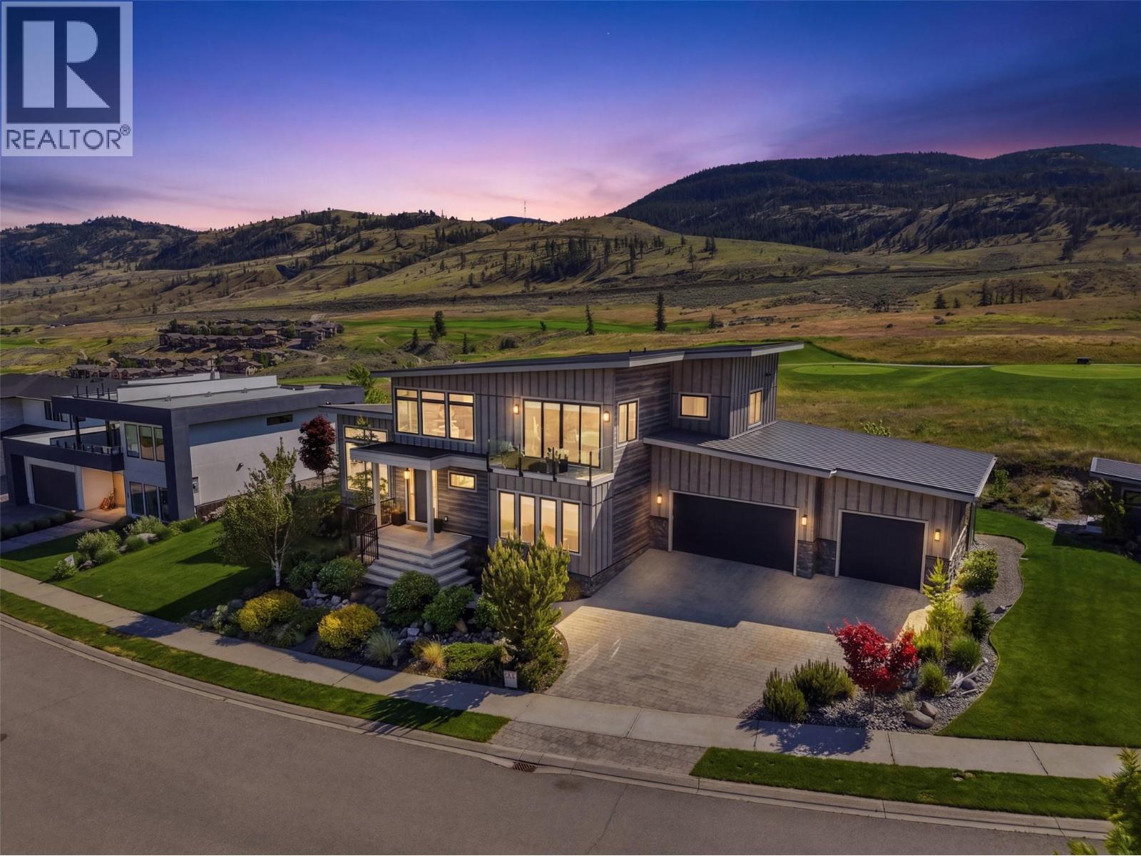 316 Holloway Drive, Kamloops, British Columbia  V1S 0E3 - Photo 2 - 10399424
