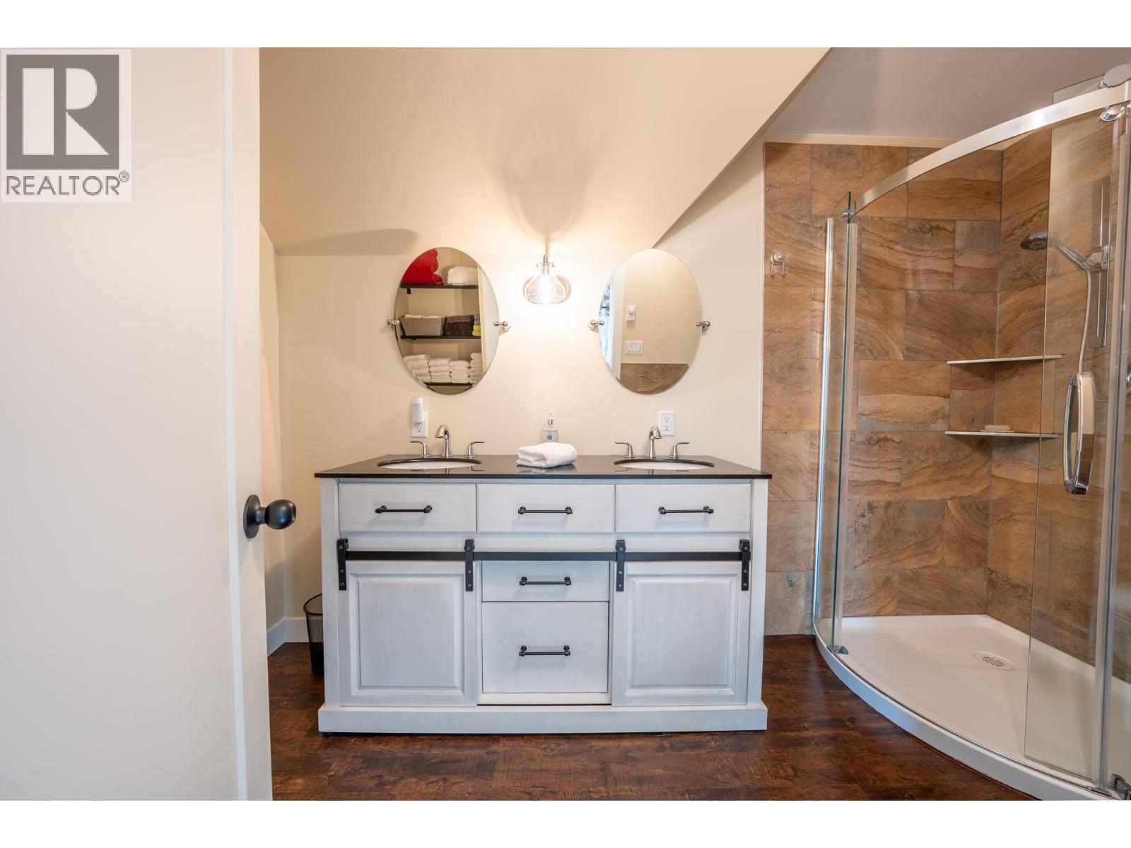 715 72nd Avenue, Grand Forks, British Columbia  V0H 1H0 - Photo 28 - 10399337