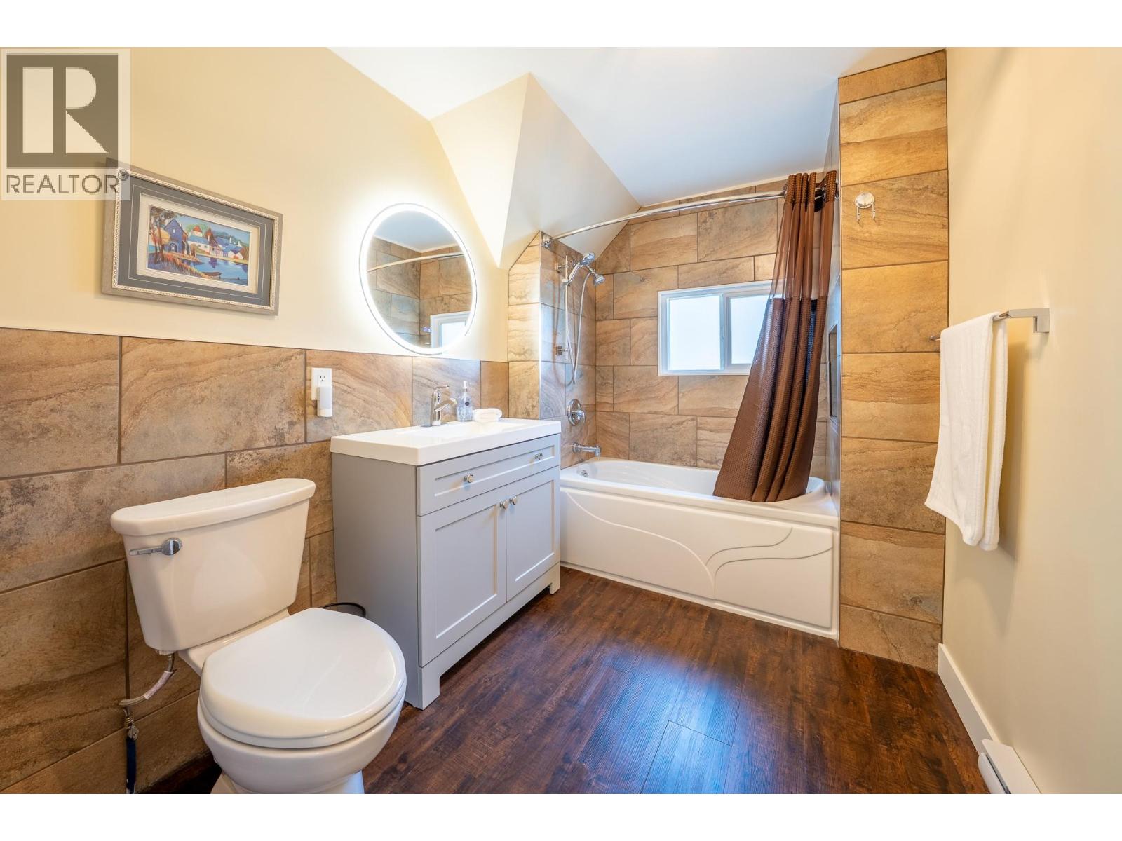 715 72nd Avenue, Grand Forks, British Columbia  V0H 1H0 - Photo 32 - 10399337