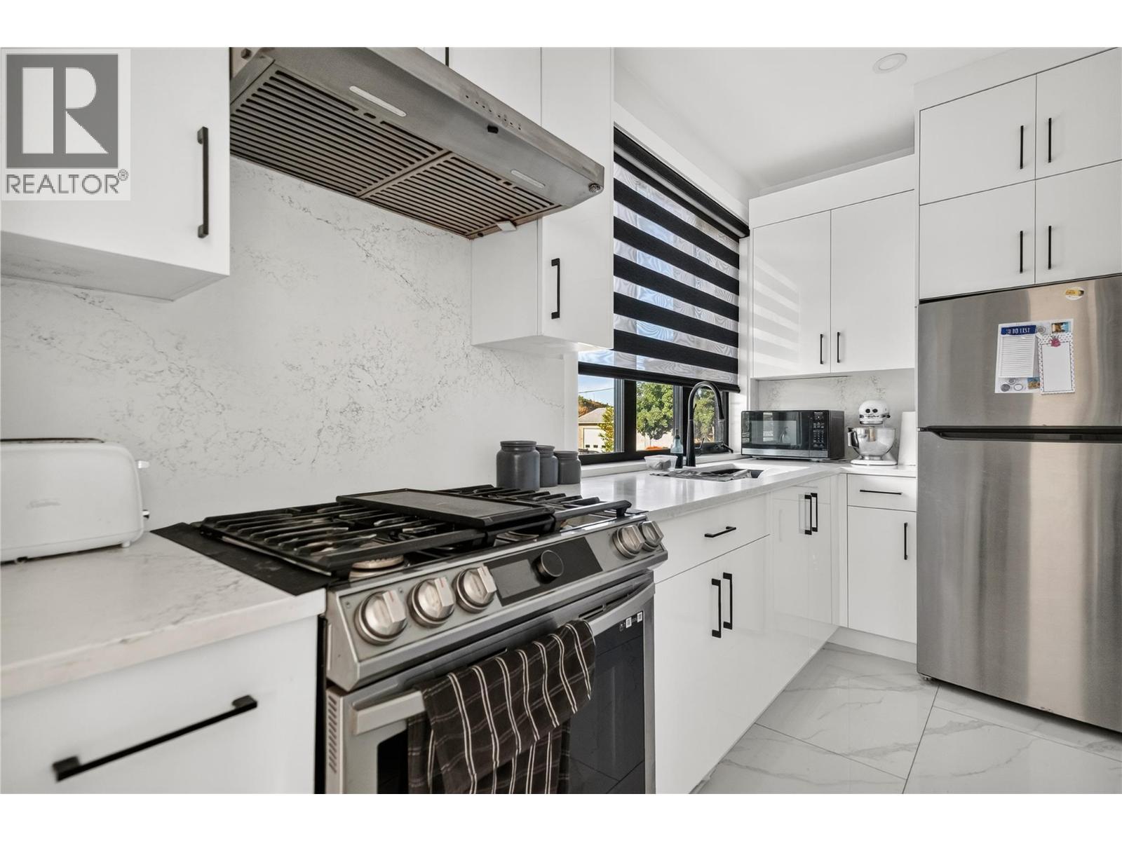 3490 Old Vernon Road, Kelowna, British Columbia  V1X 6P3 - Photo 32 - 10399156