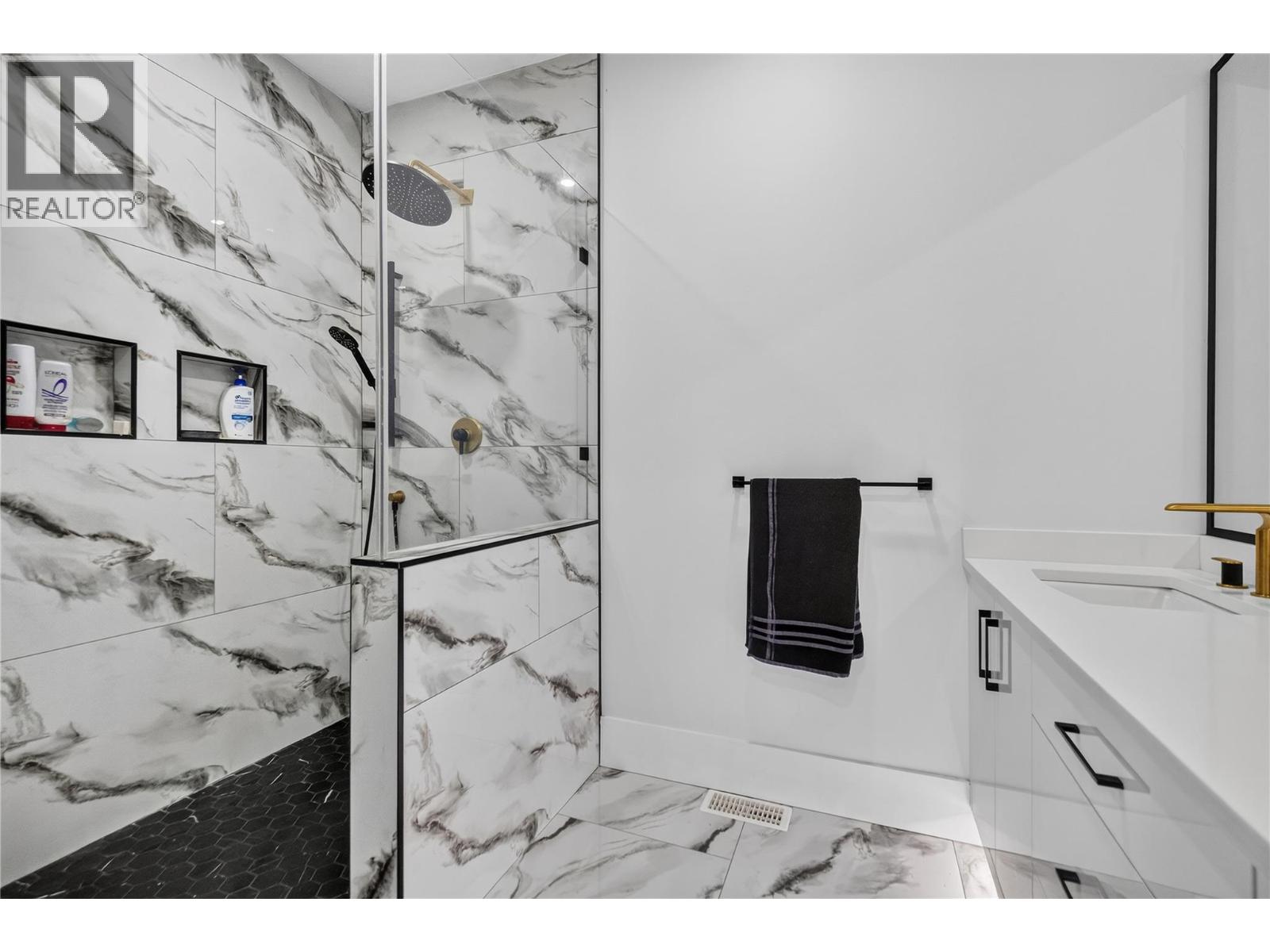 3490 Old Vernon Road, Kelowna, British Columbia  V1X 6P3 - Photo 53 - 10399156