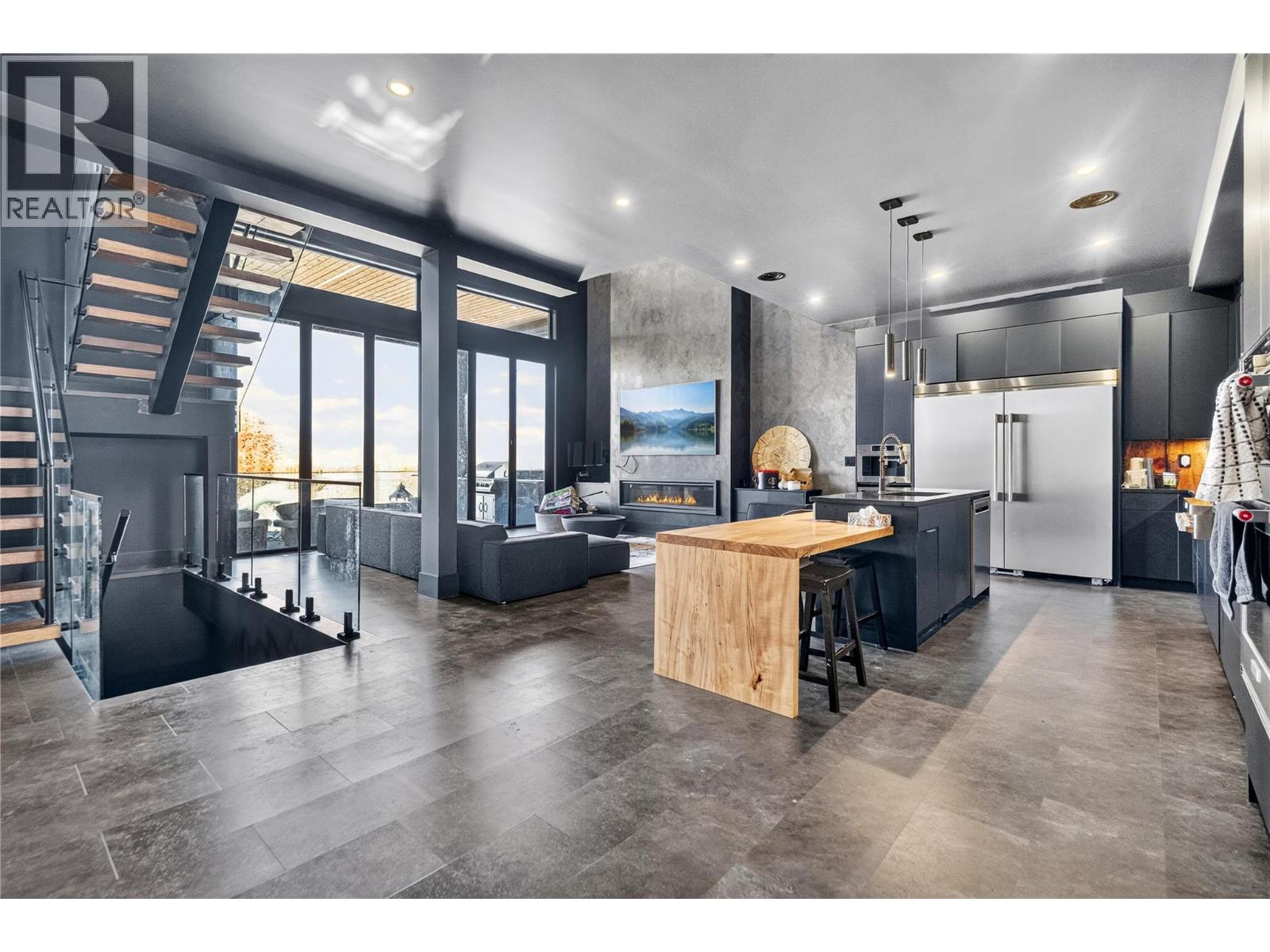 3490 Old Vernon Road, Kelowna, British Columbia  V1X 6P3 - Photo 60 - 10399156