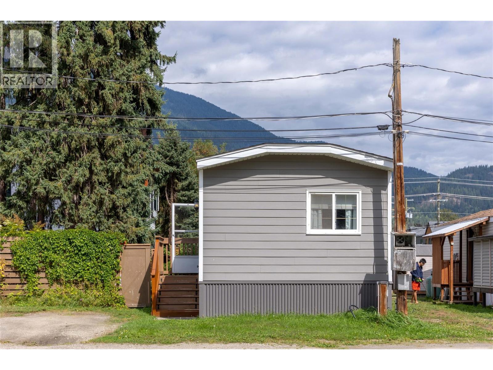 606 Edward Street Unit# 11, Revelstoke, British Columbia  V0E 2S0 - Photo 20 - 10399031