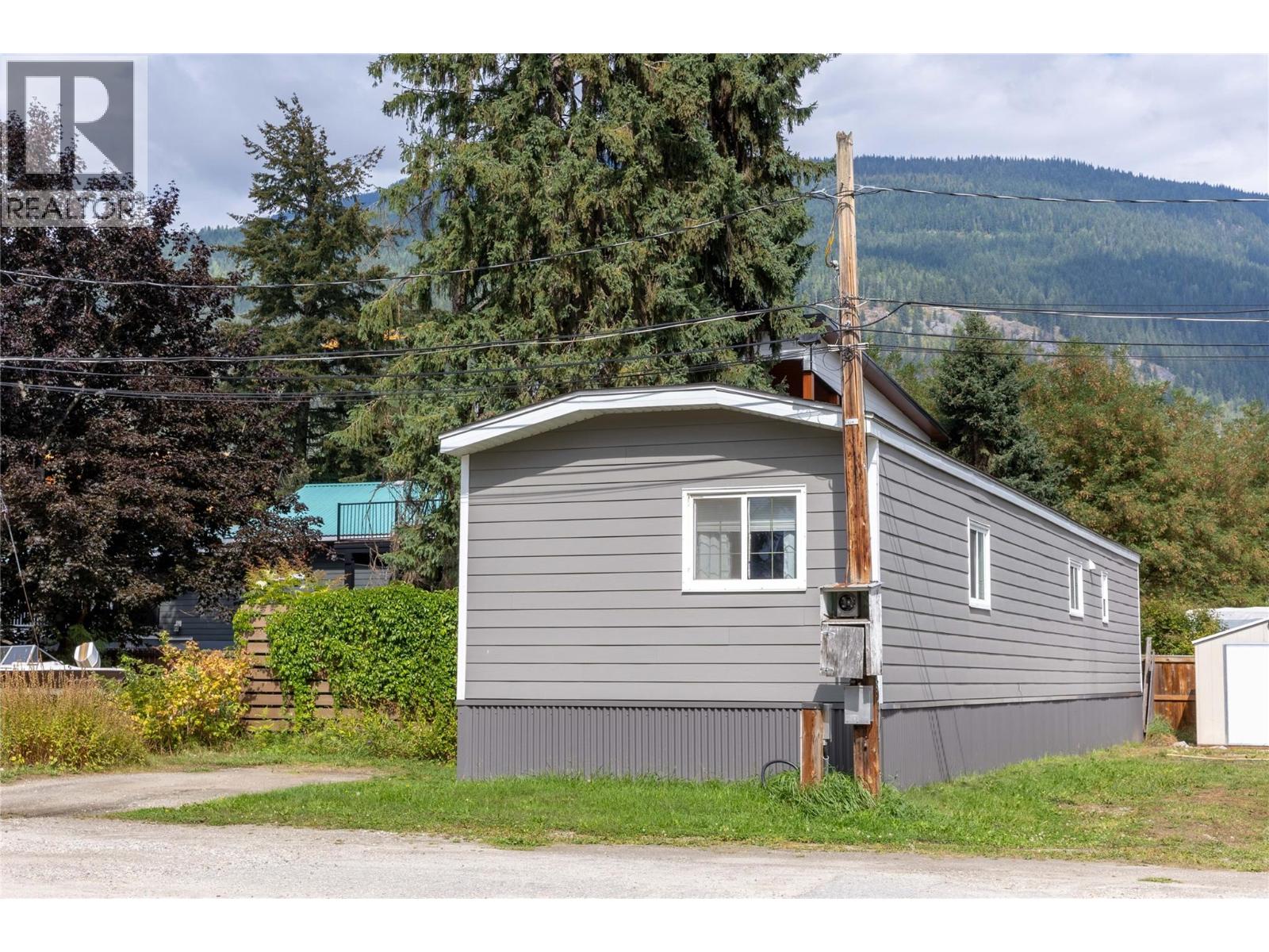 606 Edward Street Unit# 11, Revelstoke, British Columbia  V0E 2S0 - Photo 22 - 10399031