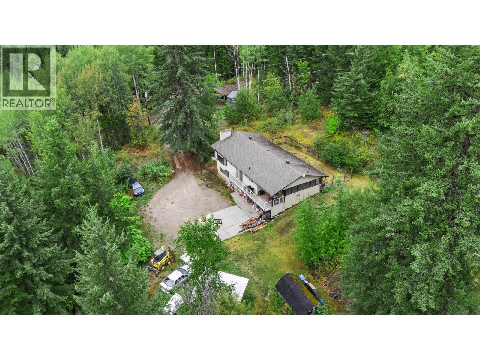 824 Barber Road, Clearwater, British Columbia  V0E 1N2 - Photo 20 - 10399348