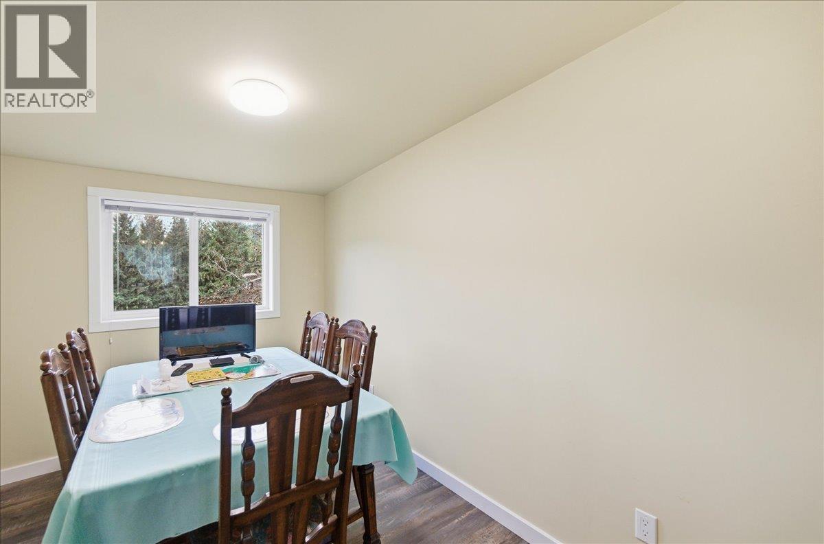 2413 Doukhobour Road, Castlegar, British Columbia  V1N 4P2 - Photo 11 - 10399435
