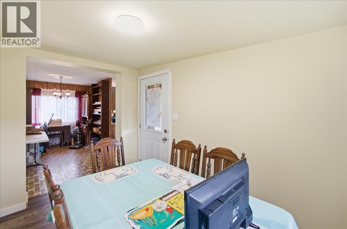 2413 Doukhobour Road, Castlegar, British Columbia  V1N 4P2 - Photo 13 - 10399435