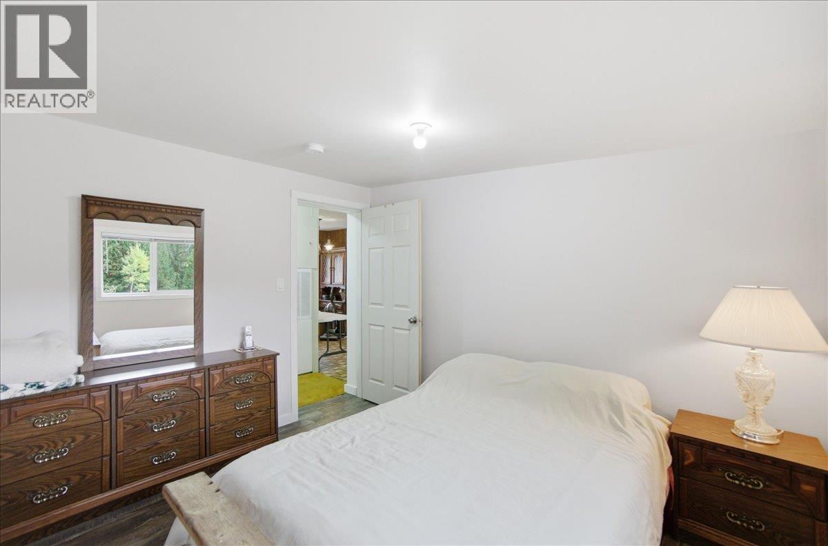2413 Doukhobour Road, Castlegar, British Columbia  V1N 4P2 - Photo 14 - 10399435