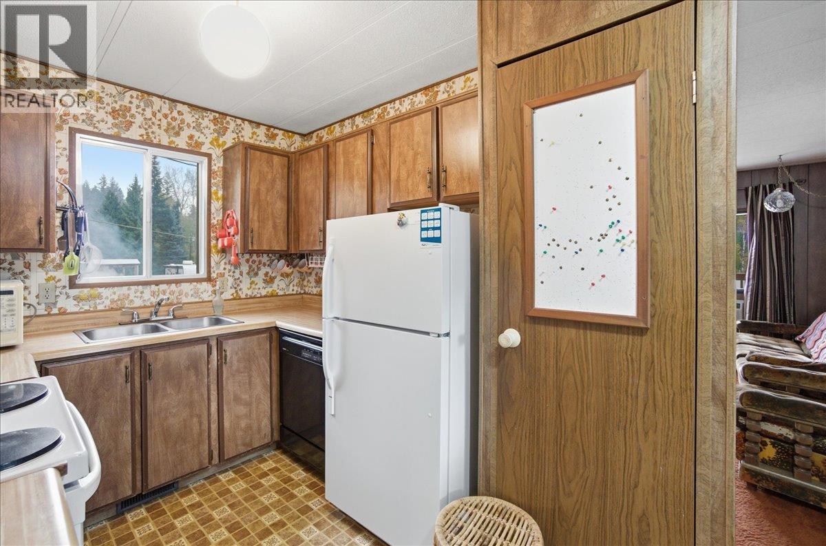 2413 Doukhobour Road, Castlegar, British Columbia  V1N 4P2 - Photo 33 - 10399435