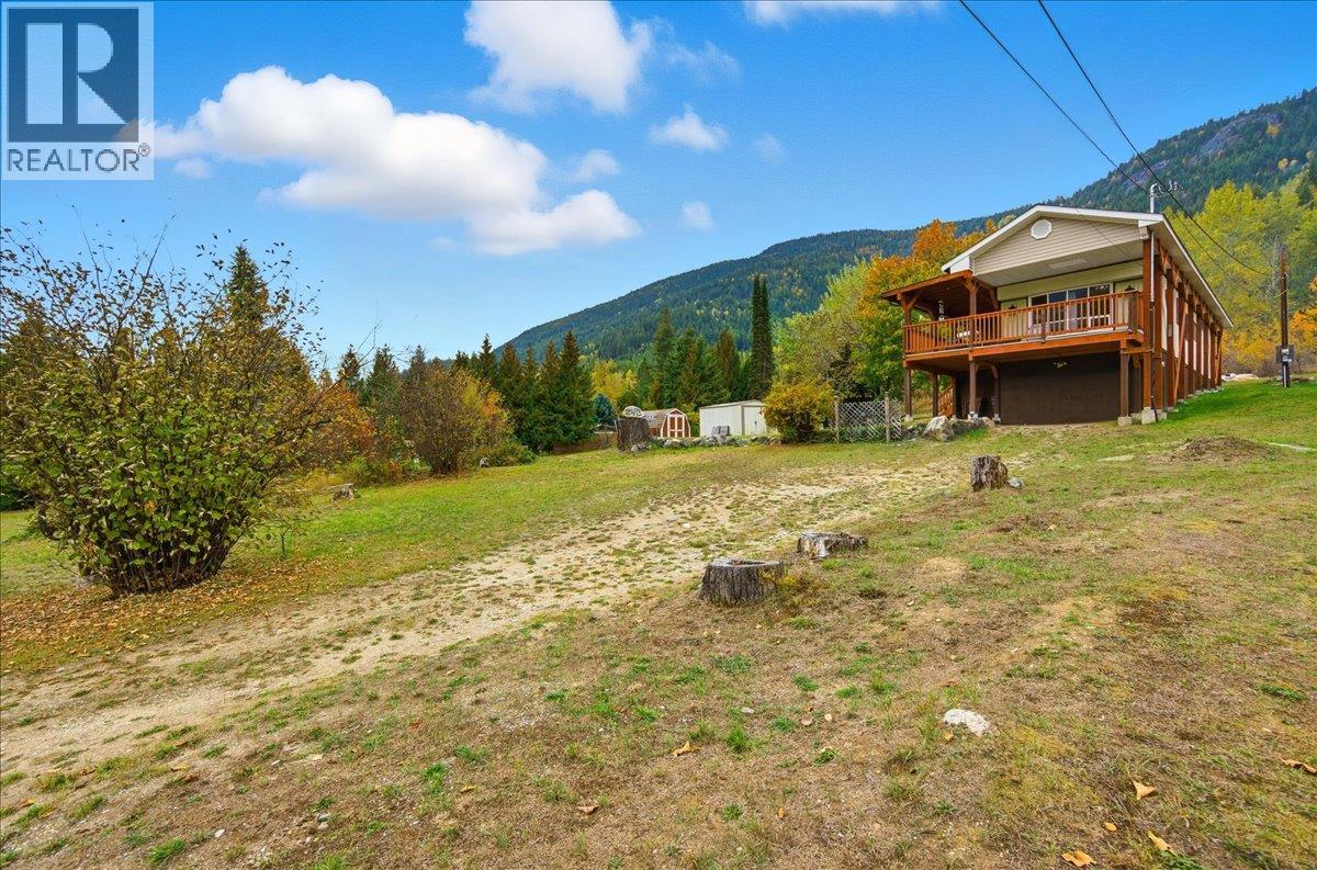 2413 Doukhobour Road, Castlegar, British Columbia  V1N 4P2 - Photo 41 - 10399435