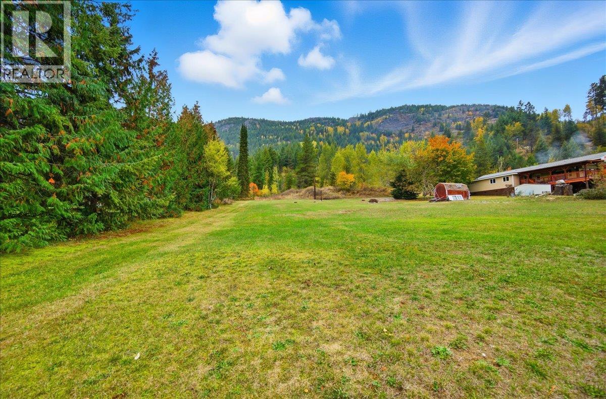 2413 Doukhobour Road, Castlegar, British Columbia  V1N 4P2 - Photo 45 - 10399435