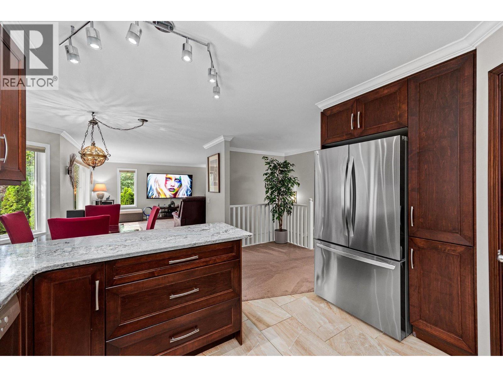 842 Raymer Road, Kelowna, British Columbia  V1W 1J8 - Photo 14 - 10399055