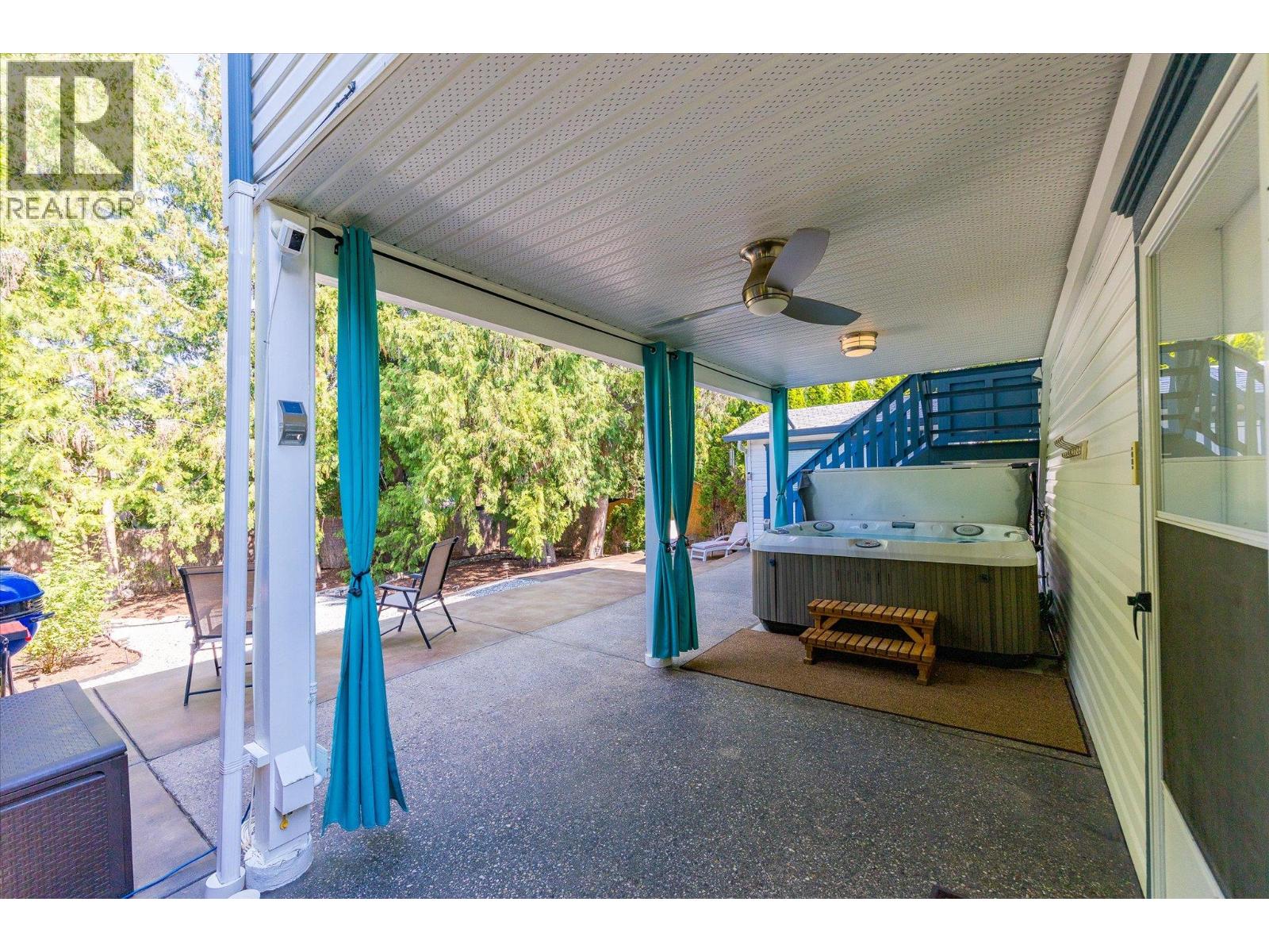842 Raymer Road, Kelowna, British Columbia  V1W 1J8 - Photo 44 - 10399055