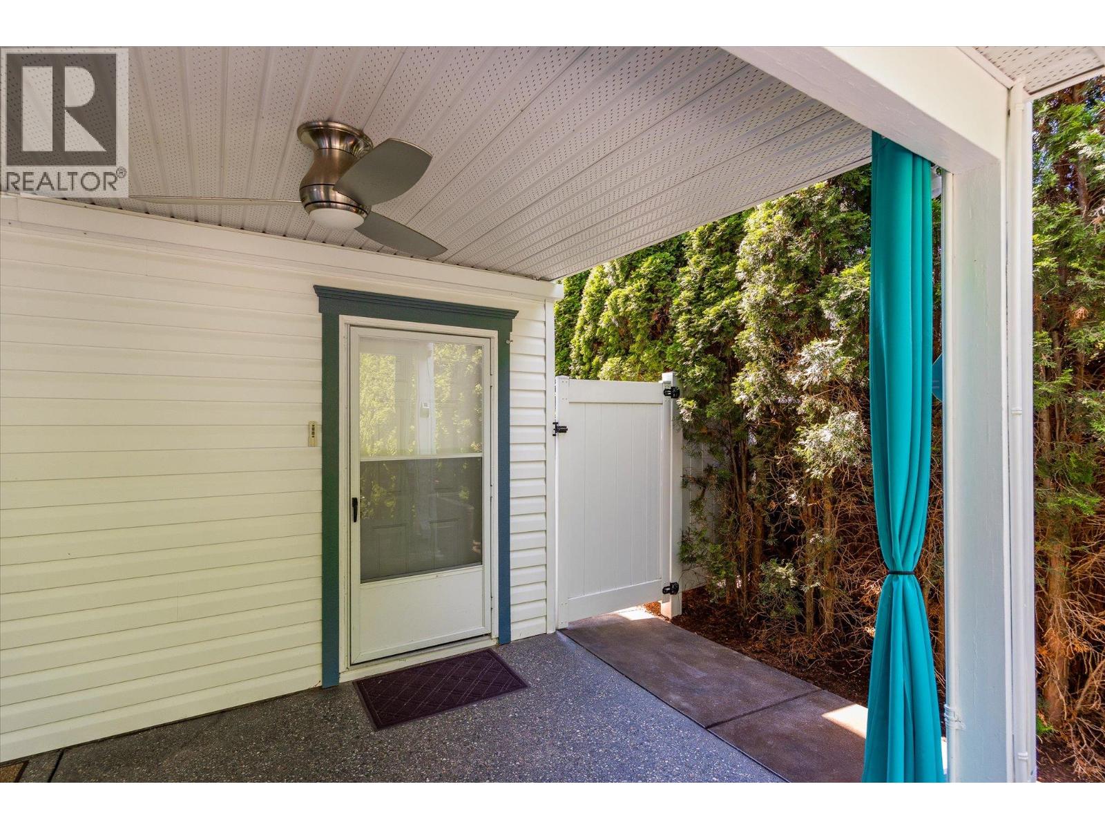 842 Raymer Road, Kelowna, British Columbia  V1W 1J8 - Photo 56 - 10399055