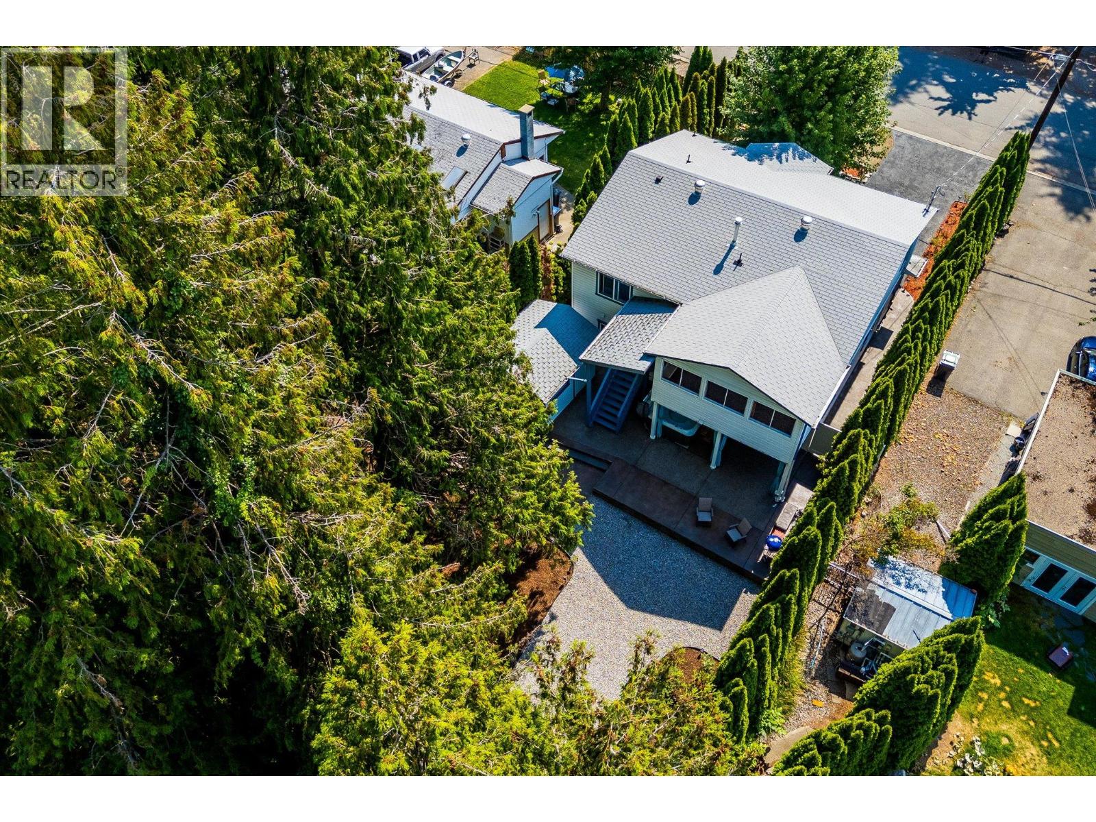 842 Raymer Road, Kelowna, British Columbia  V1W 1J8 - Photo 60 - 10399055