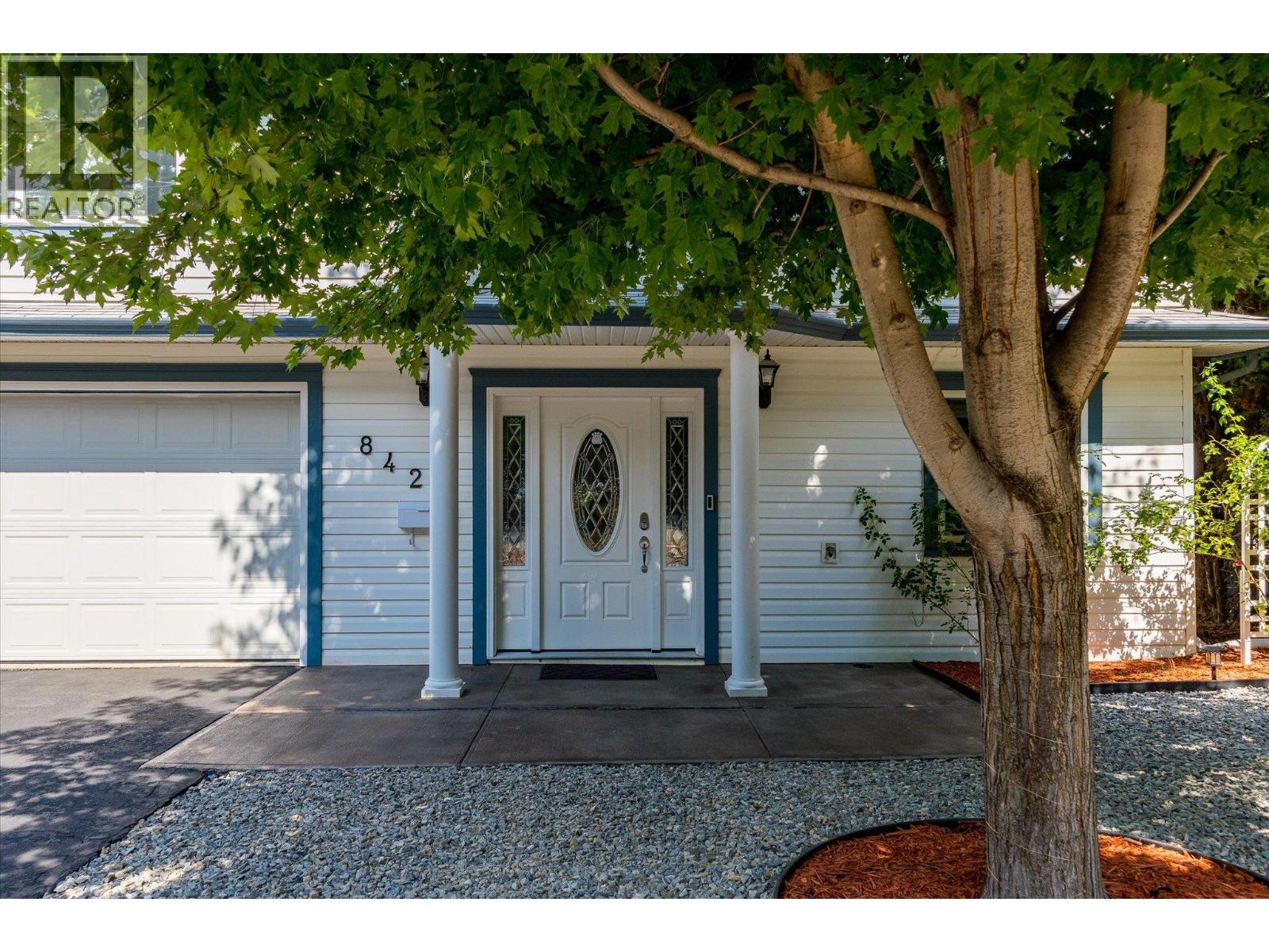 842 Raymer Road, Kelowna, British Columbia  V1W 1J8 - Photo 64 - 10399055