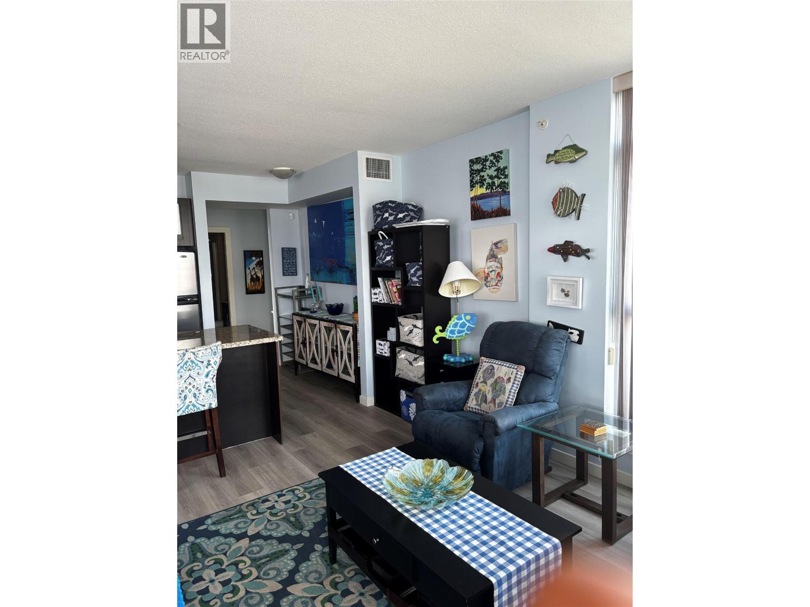 1075 Sunset Drive Unit# 1503, Kelowna, British Columbia  V1Y 9Y9 - Photo 5 - 10398880