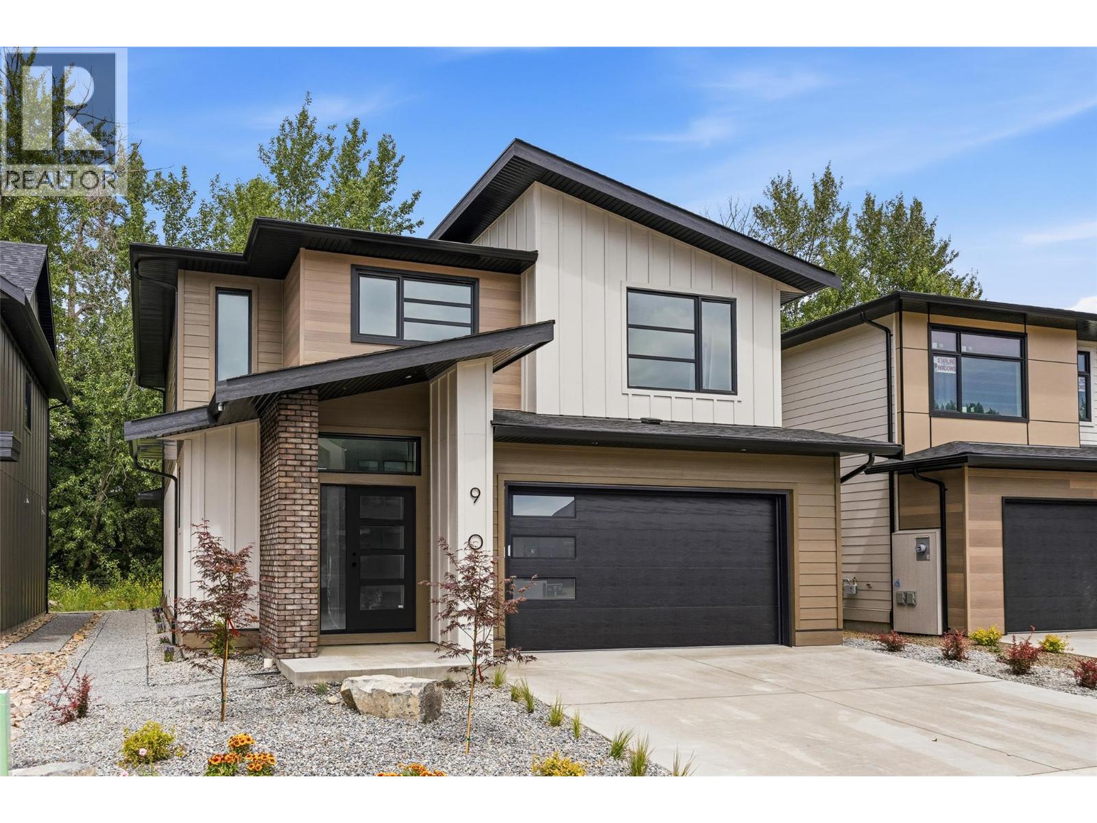 908 Bull Crescent, Kelowna, British Columbia  V1W 4N2 - Photo 1 - 10399472