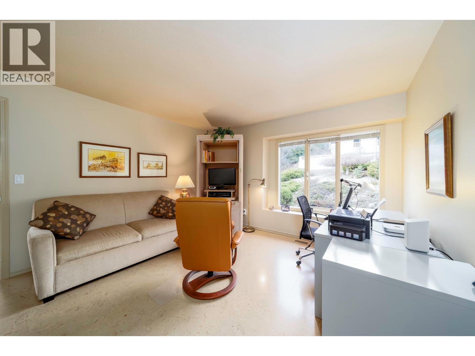 933 Purcell Drive, Kelowna, British Columbia  V1V 1N8 - Photo 13 - 10399351