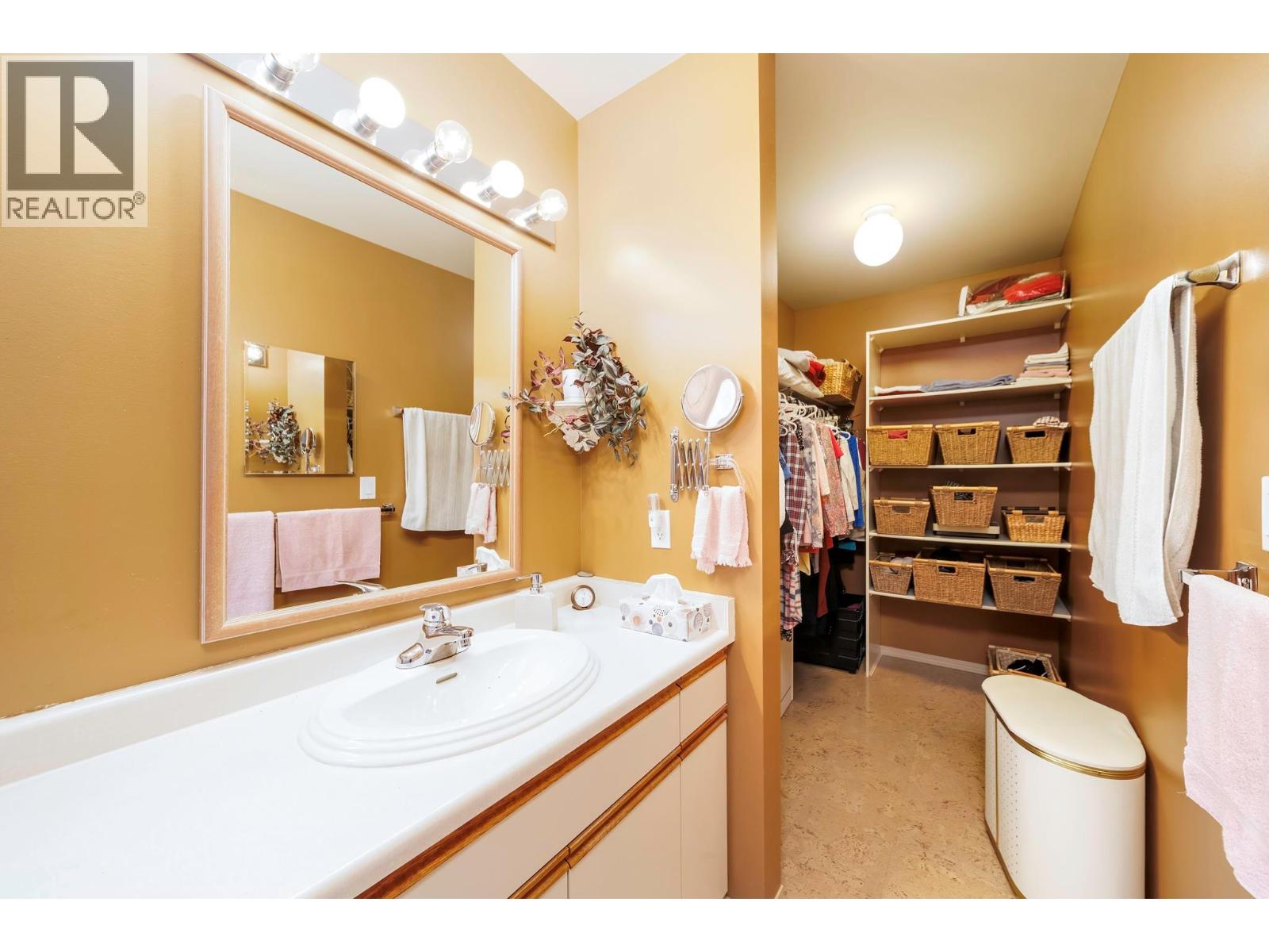 933 Purcell Drive, Kelowna, British Columbia  V1V 1N8 - Photo 24 - 10399351