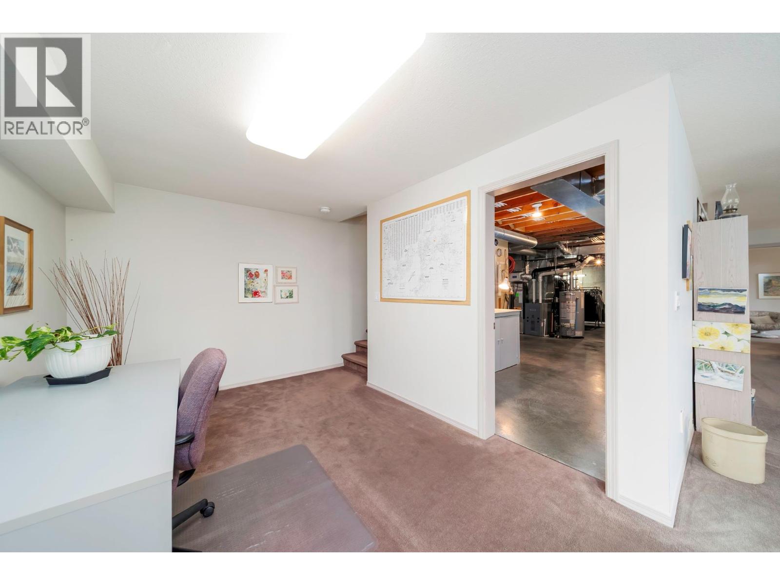 933 Purcell Drive, Kelowna, British Columbia  V1V 1N8 - Photo 34 - 10399351