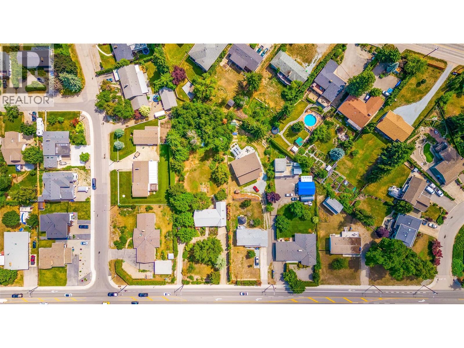 705 Hazell Road, Kelowna, British Columbia  V1W 1R2 - Photo 10 - 10399363