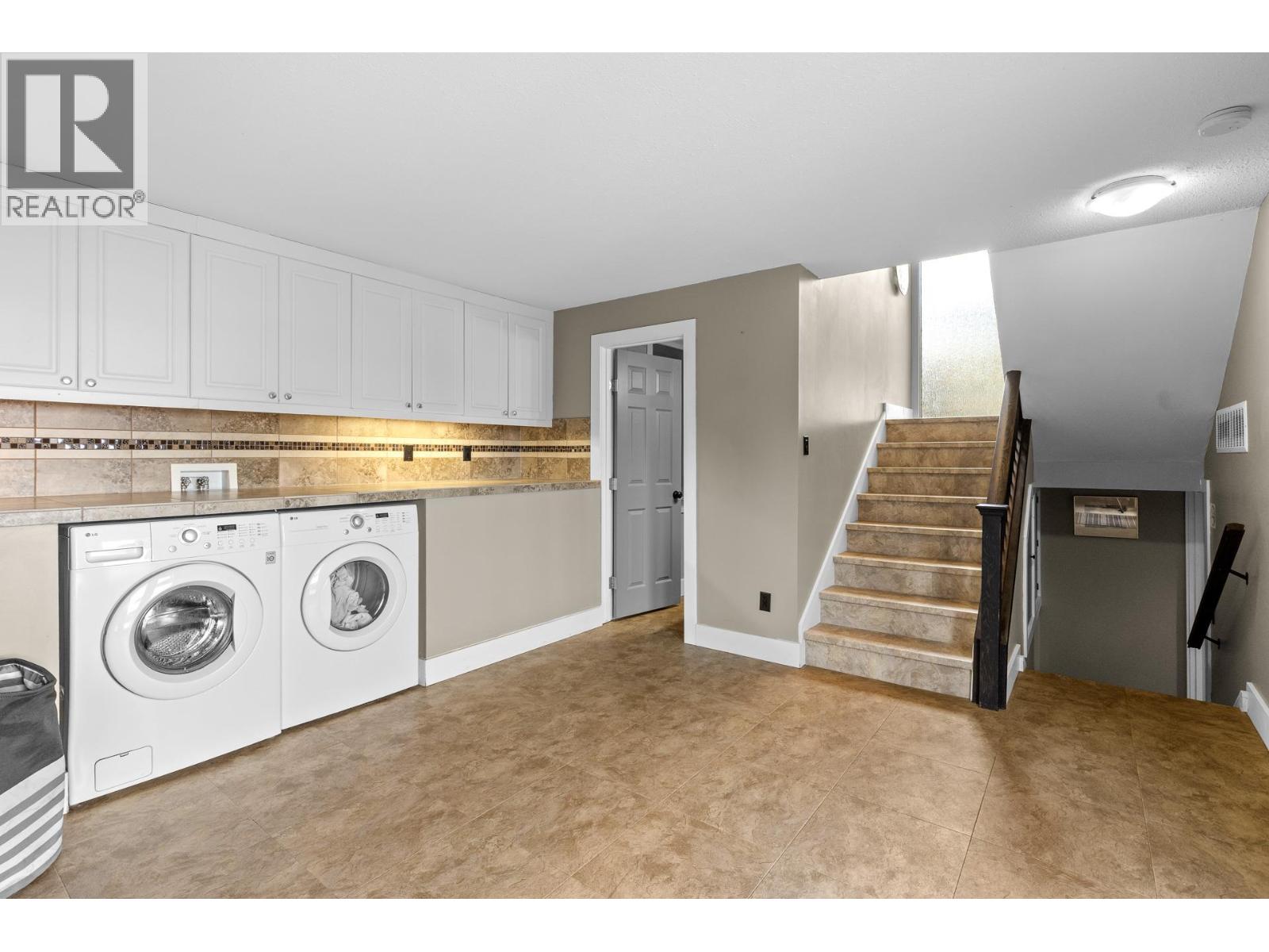 1084 Westside Road S, West Kelowna, British Columbia  V1Z 3S1 - Photo 27 - 10399492